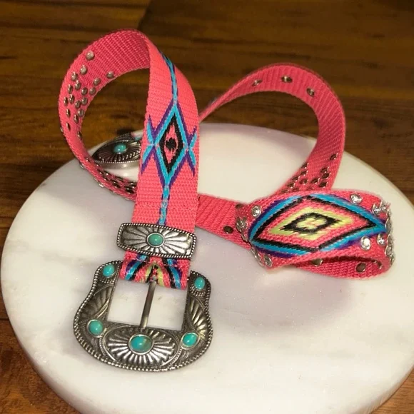 Montana West ~ Medium ~ Pink W/Multi-Colors Aztec ~ Rhinestones/Turquoise Belt - Picture 5 of 16
